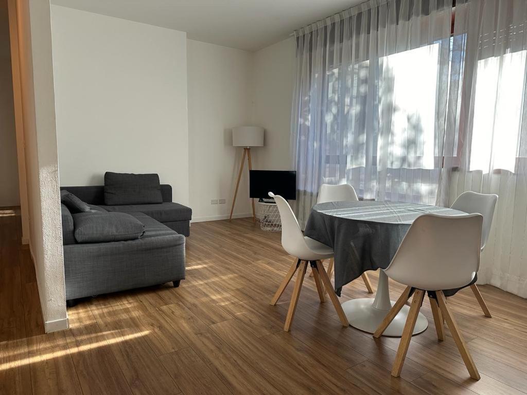 Appartamento Elegante In Centro Udine Exteriör bild